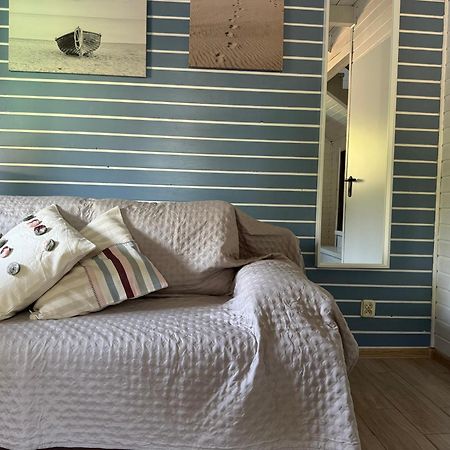 48C Domki Letniskowe I Apartament 波别罗沃 外观 照片
