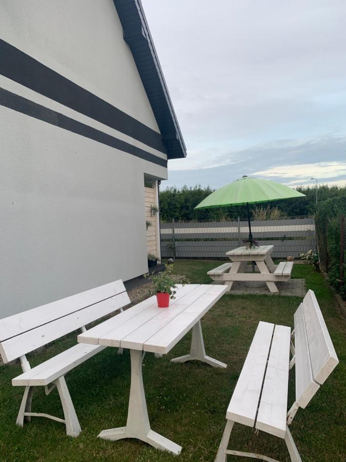48C Domki Letniskowe I Apartament 波别罗沃 外观 照片