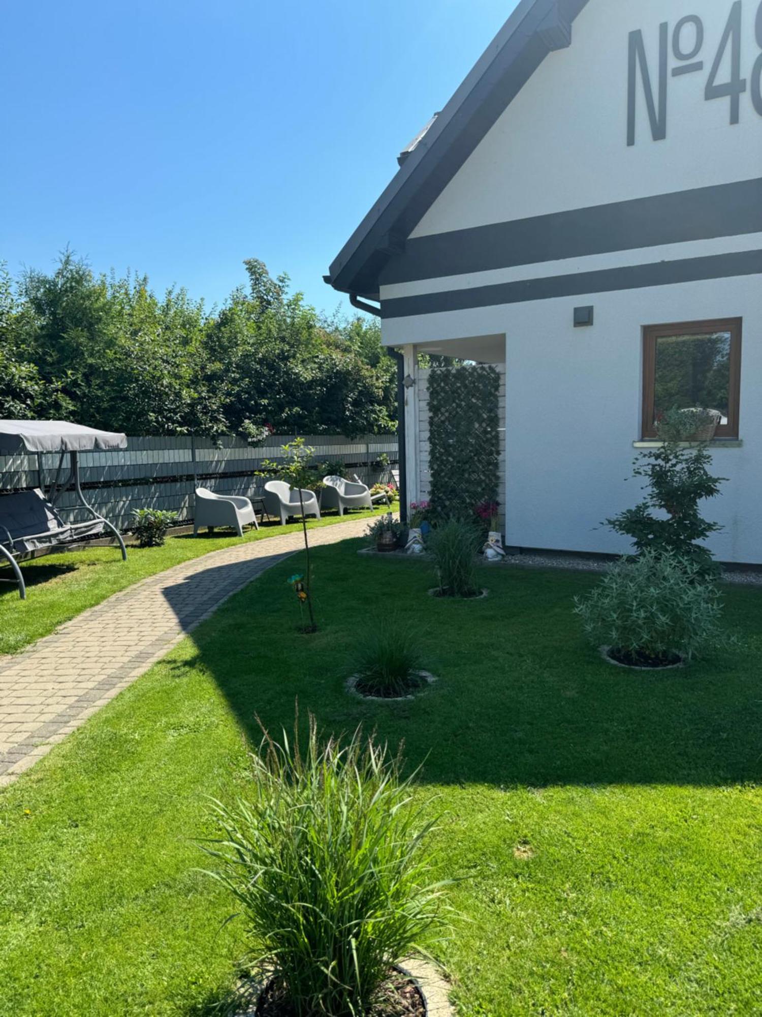 48C Domki Letniskowe I Apartament 波别罗沃 外观 照片