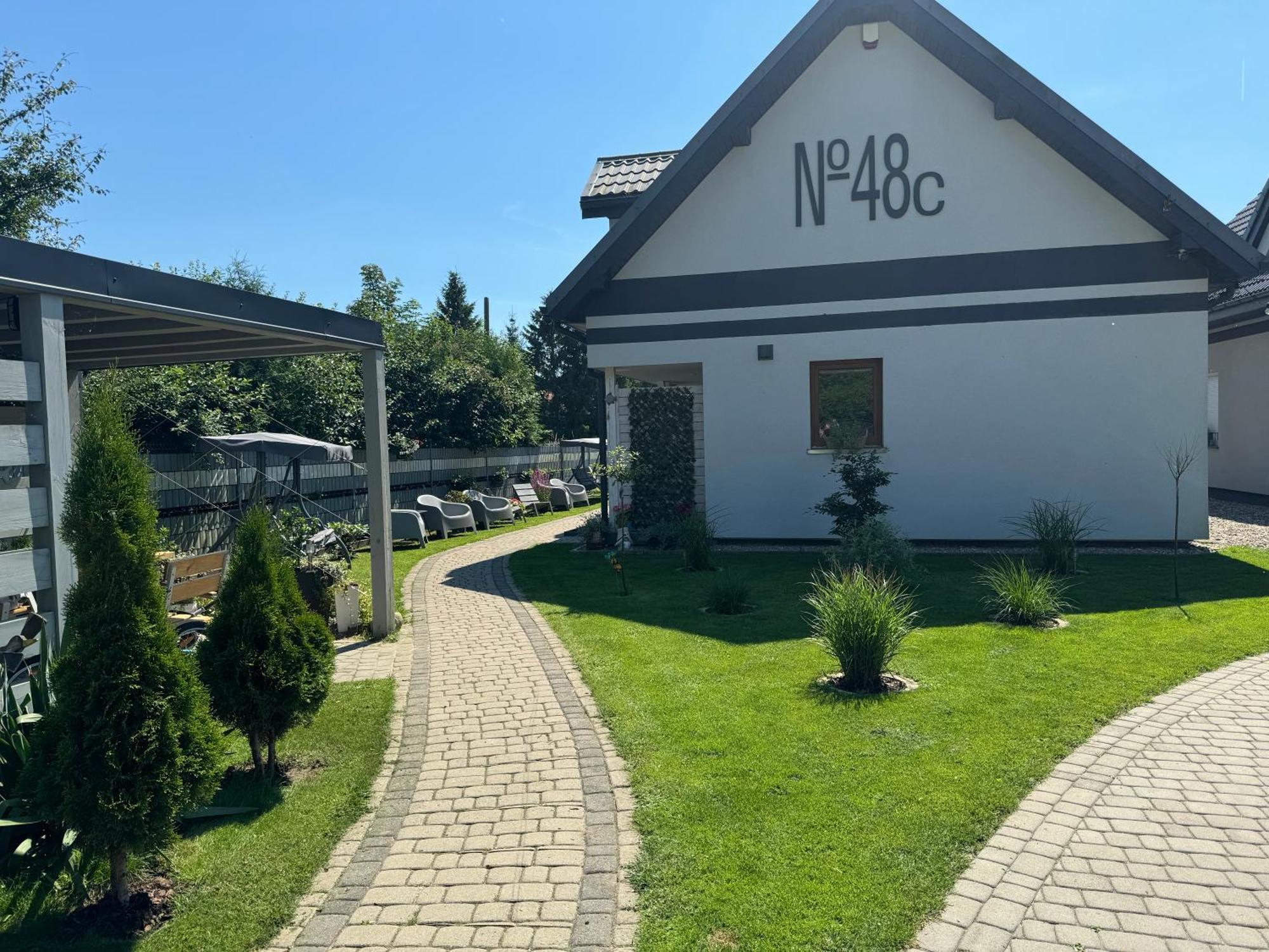 48C Domki Letniskowe I Apartament 波别罗沃 外观 照片