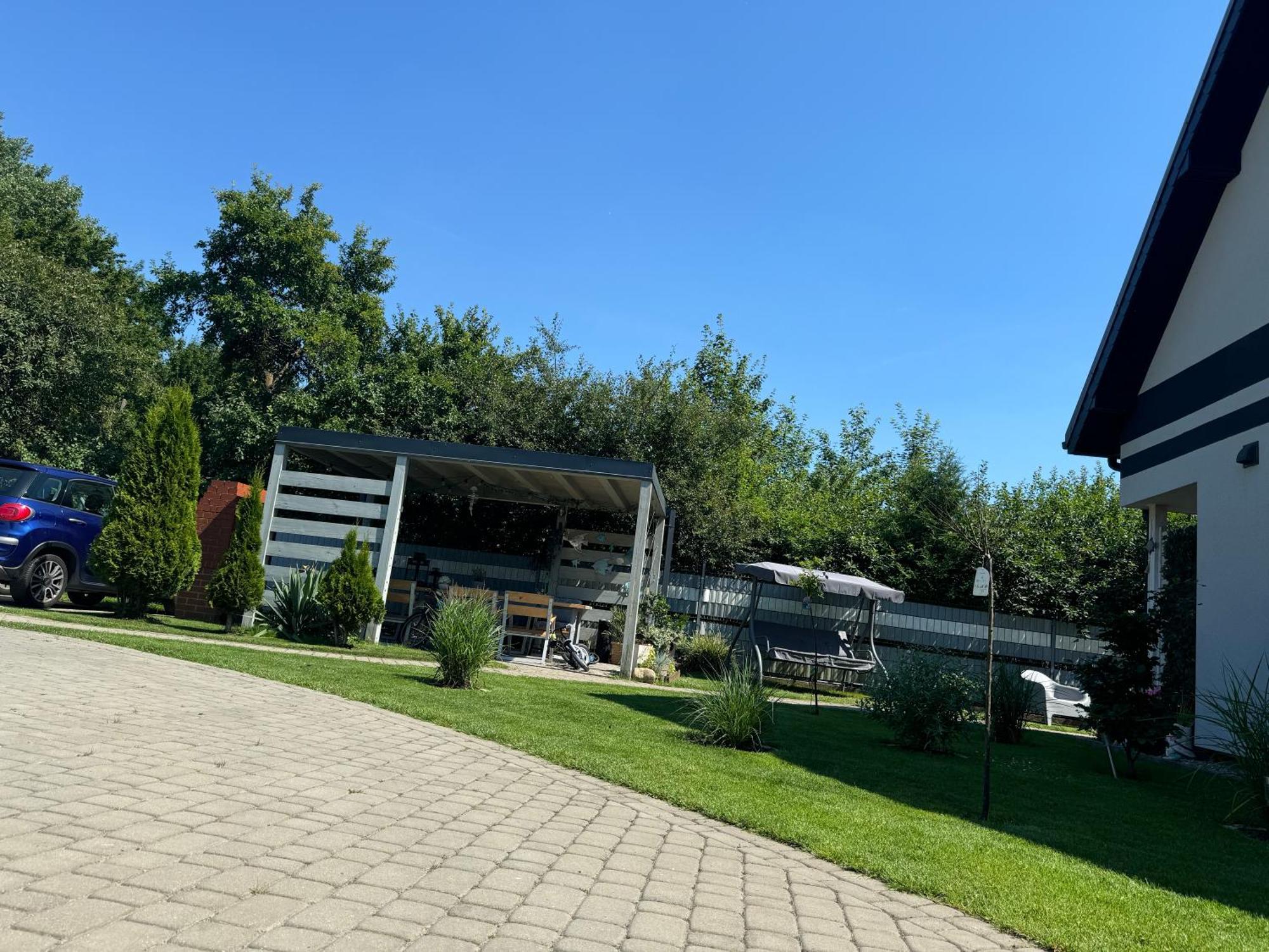 48C Domki Letniskowe I Apartament 波别罗沃 外观 照片